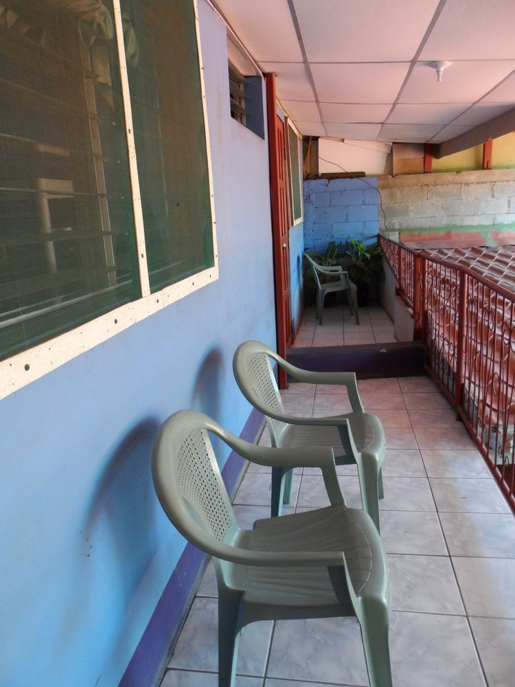 Hostal Nicaragua Guest House 马那瓜湖 外观 照片