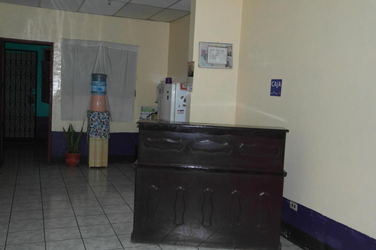 Hostal Nicaragua Guest House 马那瓜湖 外观 照片
